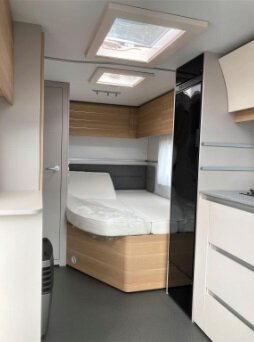 ADRIA ADORA 522 UP MODEL 2025